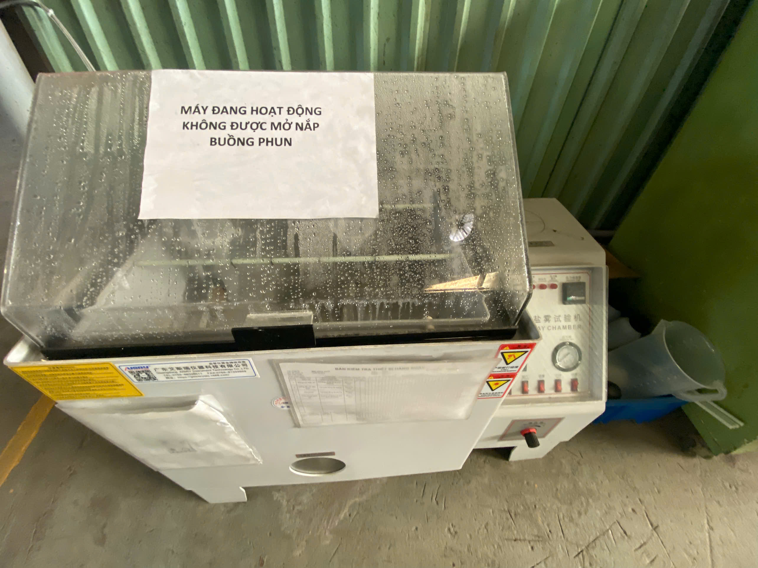 Salt Spray Test Machine.jpg